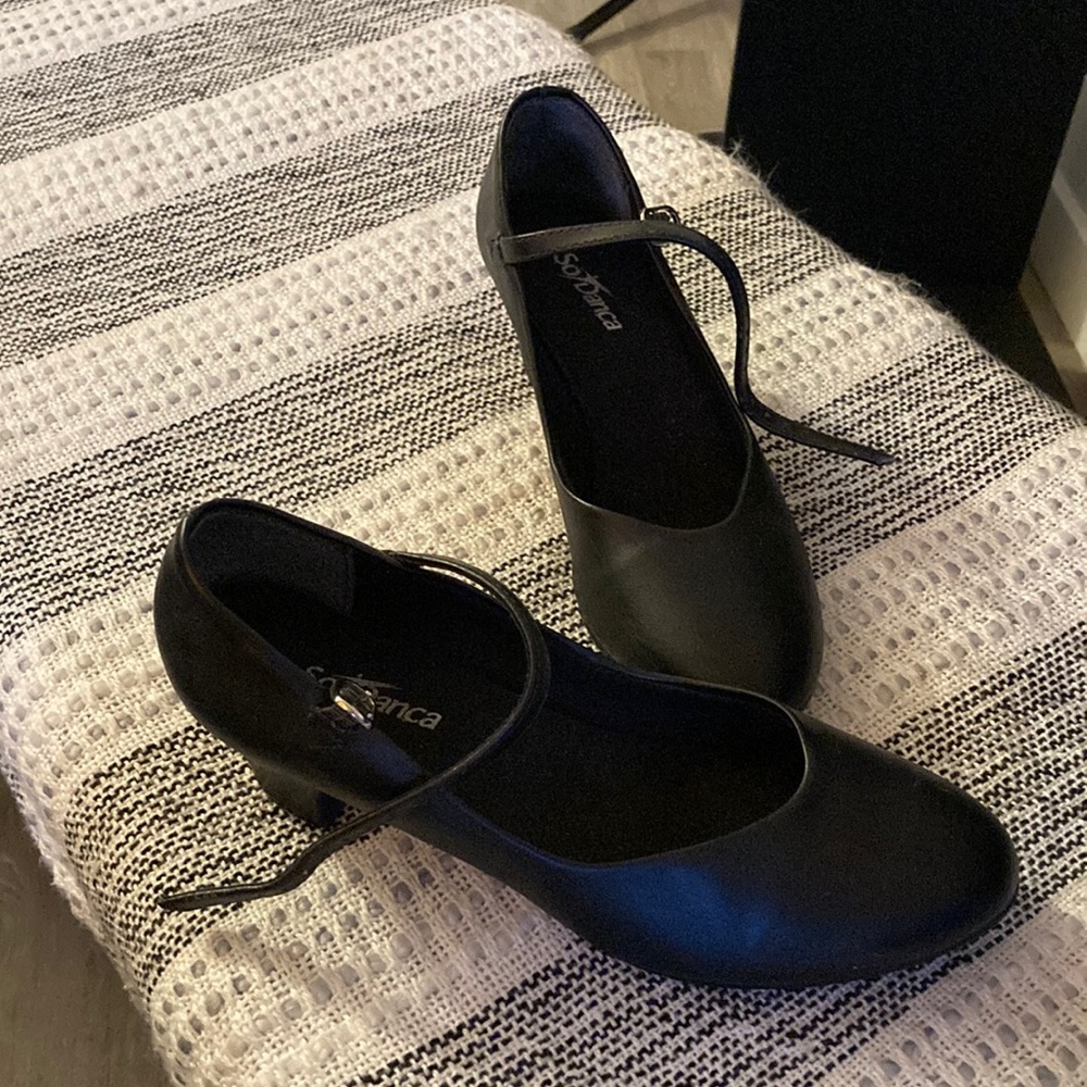 Sodanca black dance shoes